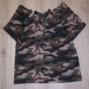Bugle Boy Camo Sweater w/ Zip Up Collar - Size 7 - Pre-owned Great Shape